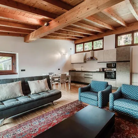 Casarico - By Myhomeincomo * Maslianico