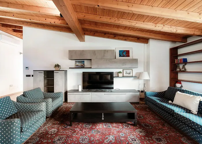 Casarico - By Myhomeincomo Appartement *